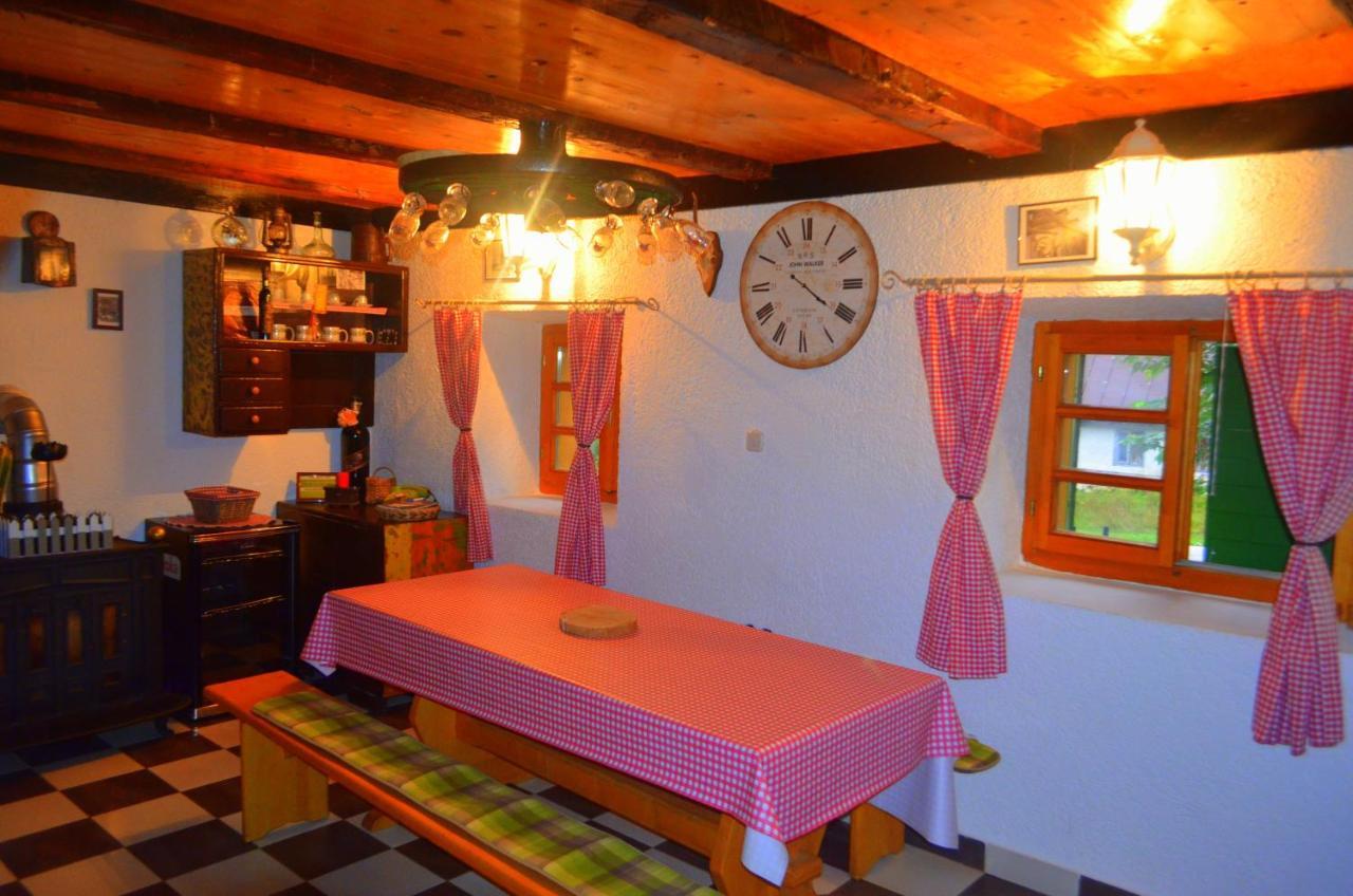 Ivona - Kuca Za Odmor Perusic - Stara Lika Apartment Luaran gambar