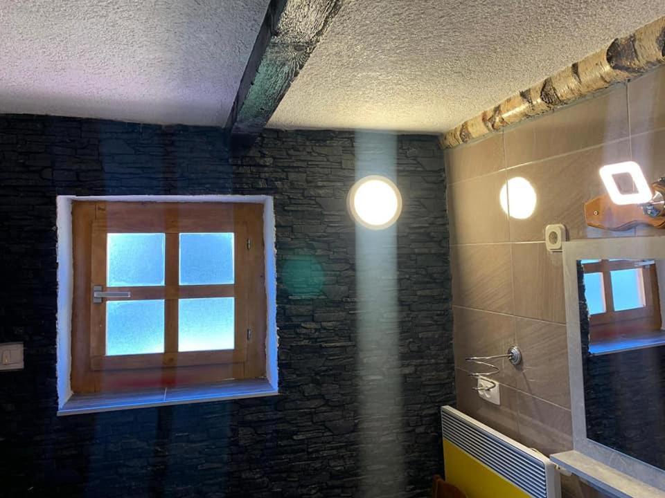 Ivona - Kuca Za Odmor Perusic - Stara Lika Apartment Luaran gambar